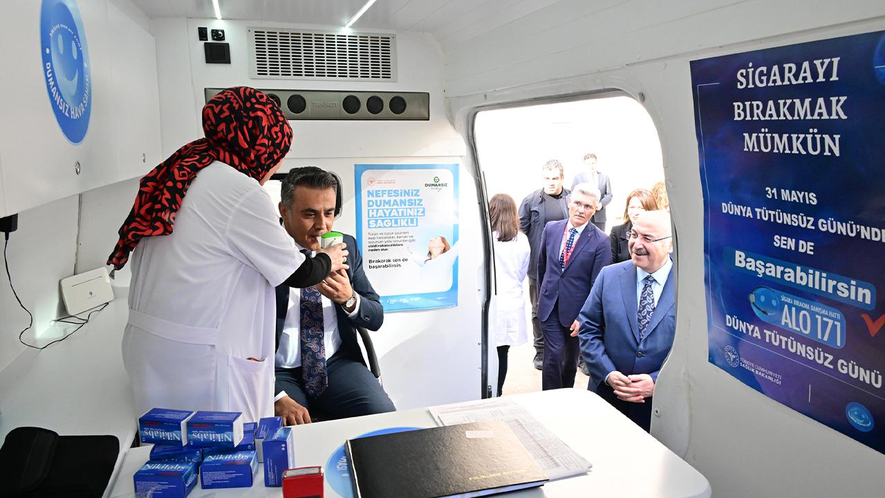 'Mobil Sigara Bırakma Aracı' Sahada
