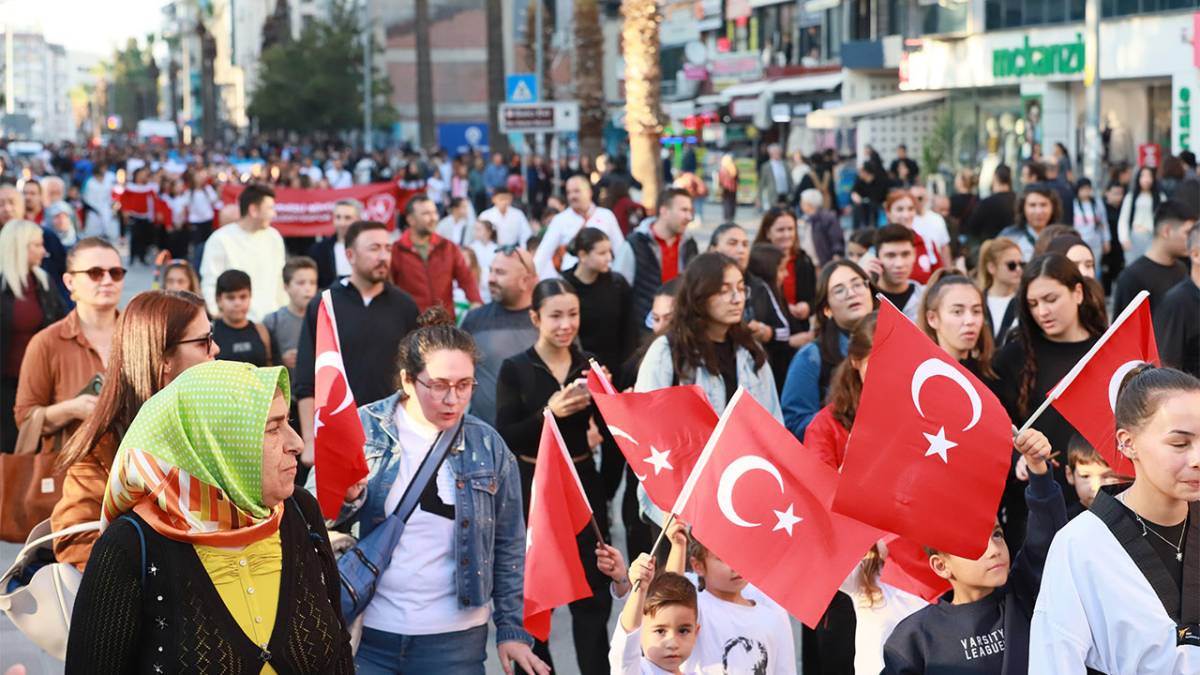 AMATÖR SPOR RUHU, DENİZLİ’DE MEYDANLARA TAŞTI