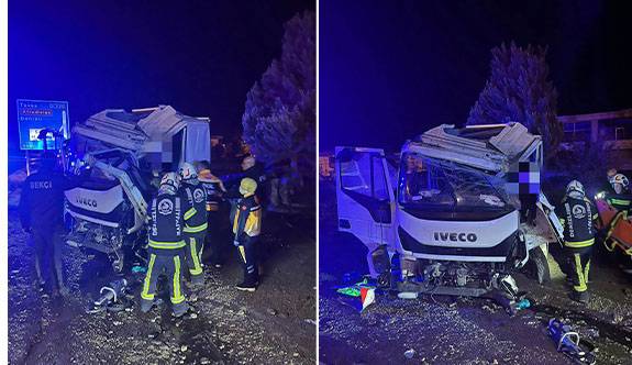 Yağışta yoldan çıkan kamyonet sürücüsü yaralandı