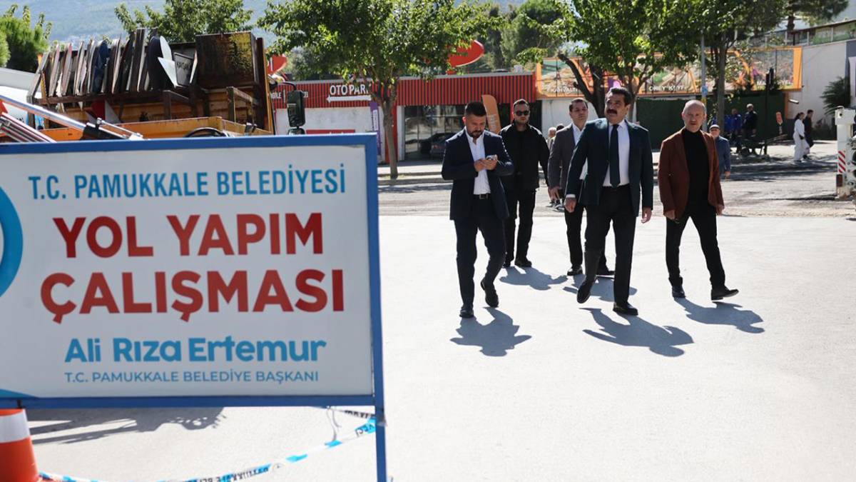 PAMUKKALE BELEDİYESİ ASMALIEVLERE YOL YAPIYOR
