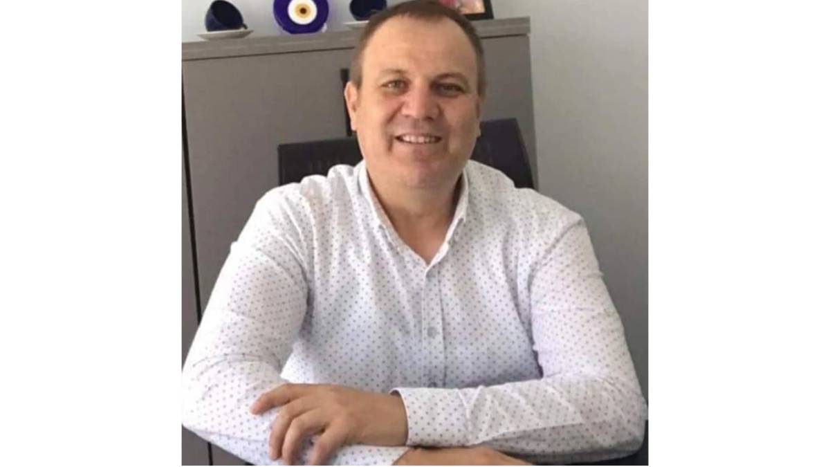SİNAN ÖZDEMİR BABASININ KOLTUĞUNA OTURDU