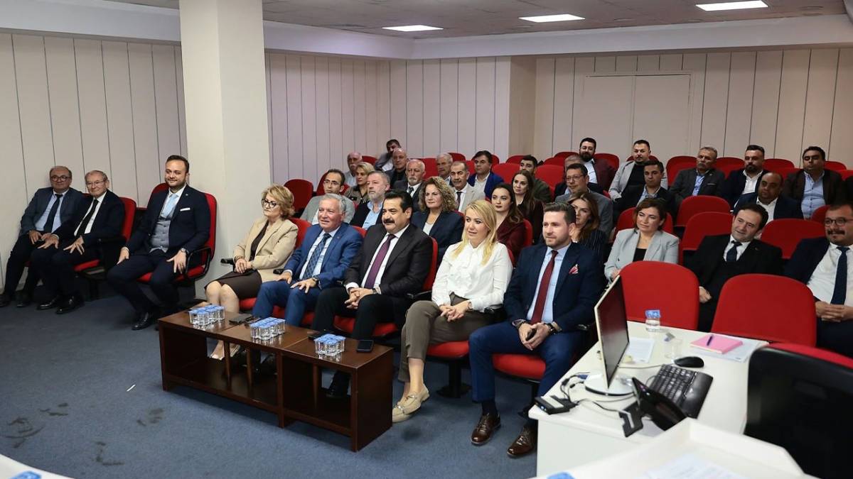 CHP Denizli’de strateji zirvesi