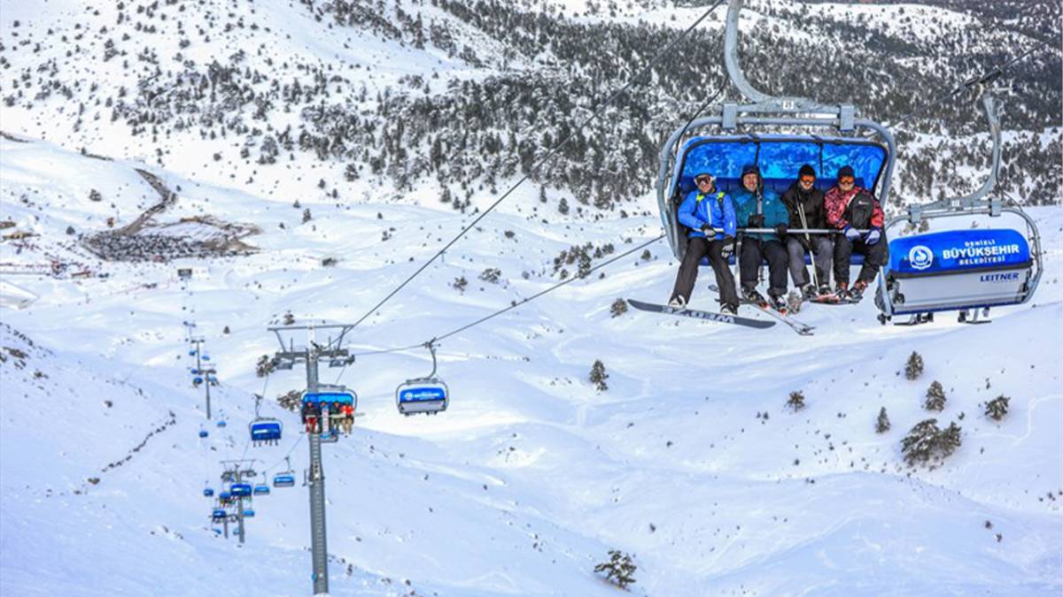 DENİZLİ KAYAK MERKEZİ'NDE YETKİ BELEDİYENİN