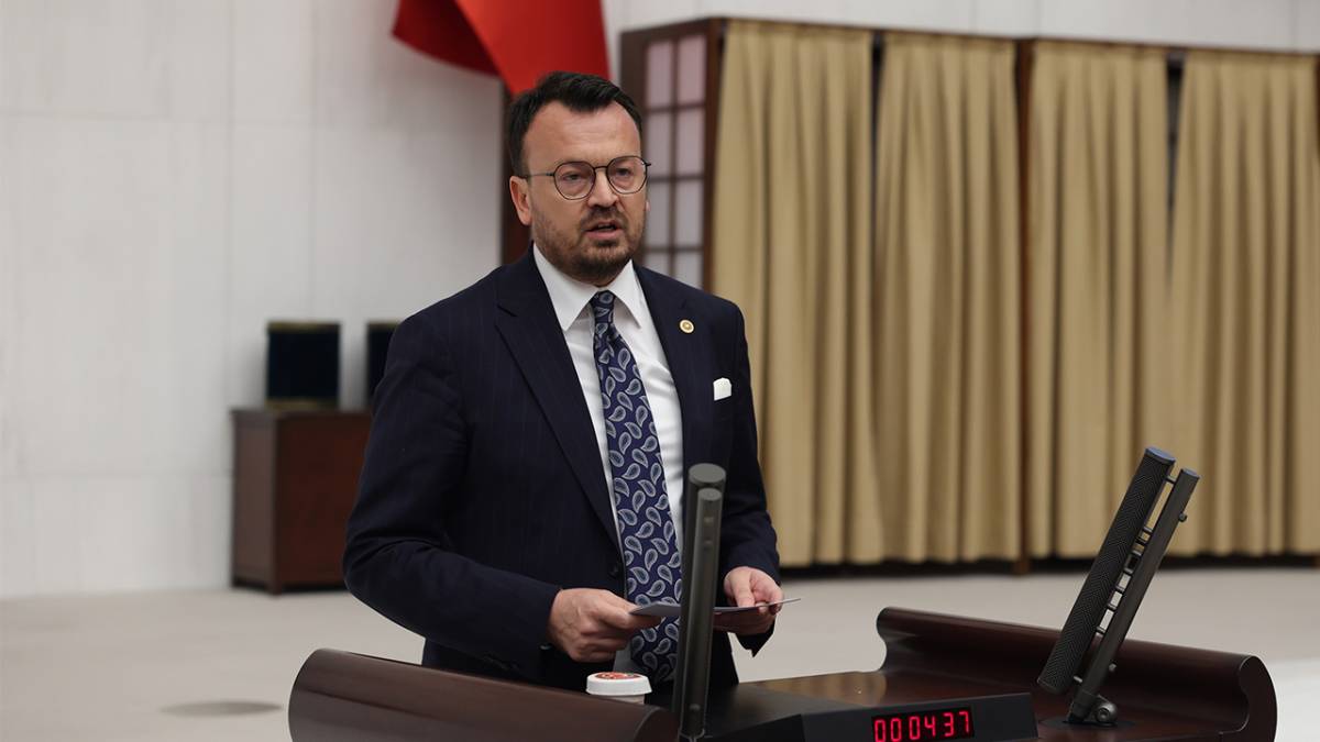 CHP’li Arpacı’dan Bakan Ersoy’a Kartalkaya Tepkisi