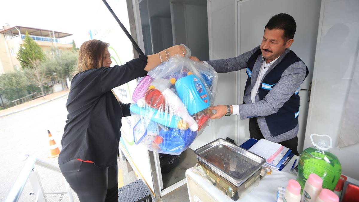 PAMUKKALE’DE GERİ DÖNÜŞÜM SEFERBERLİĞİ