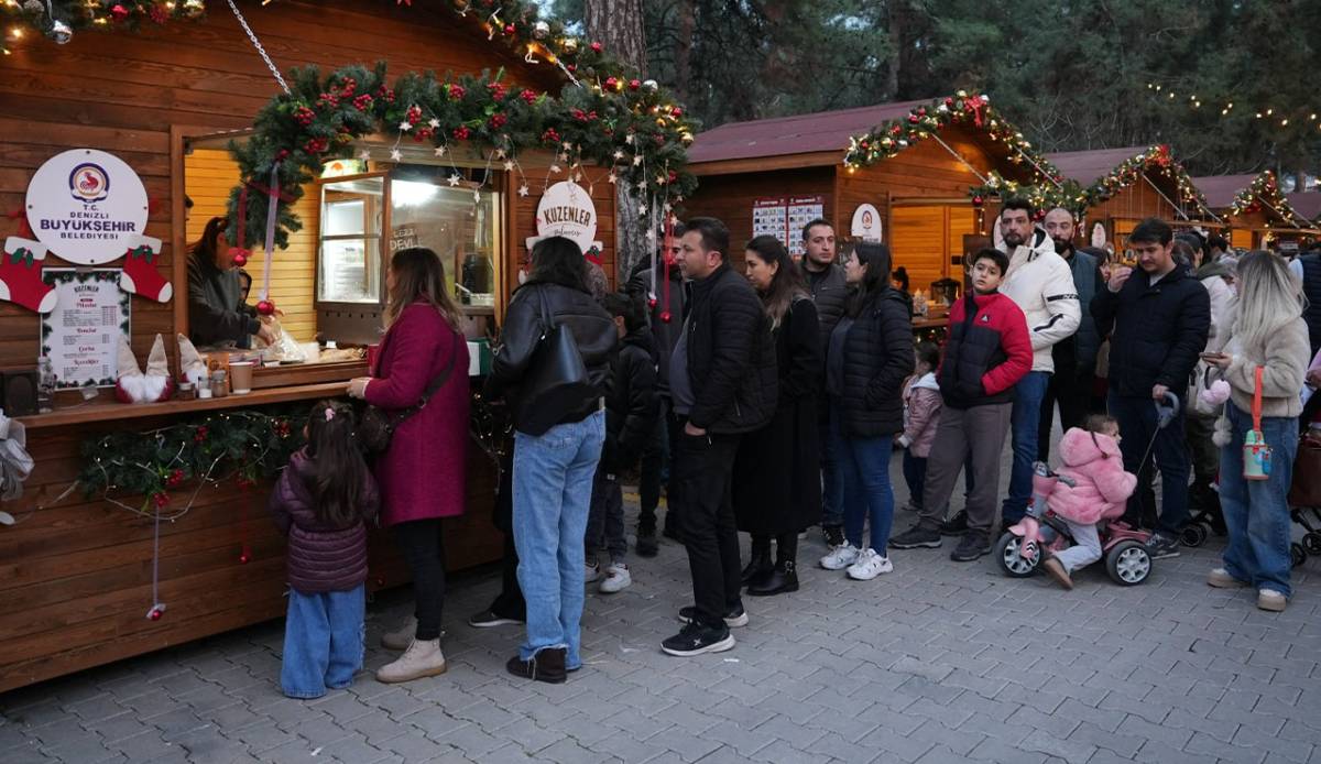Denizli, Yılbaşı Festivali’ne akın ediyor