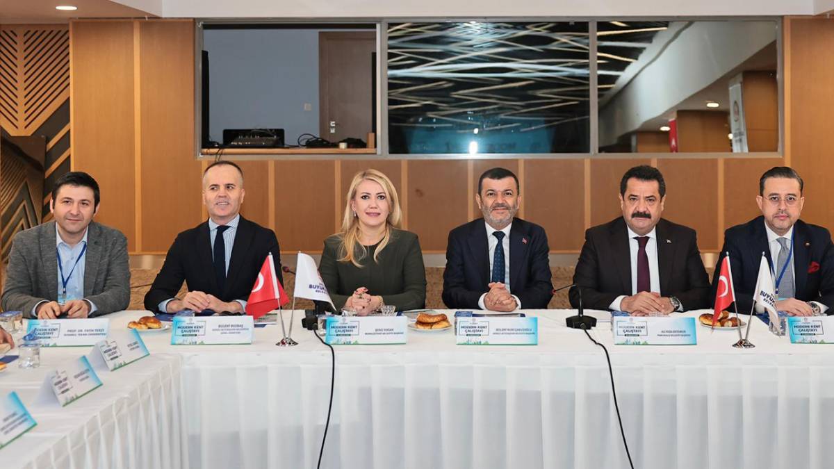 Denizli Büyükşehir’den Modern Kent Çalıştayı