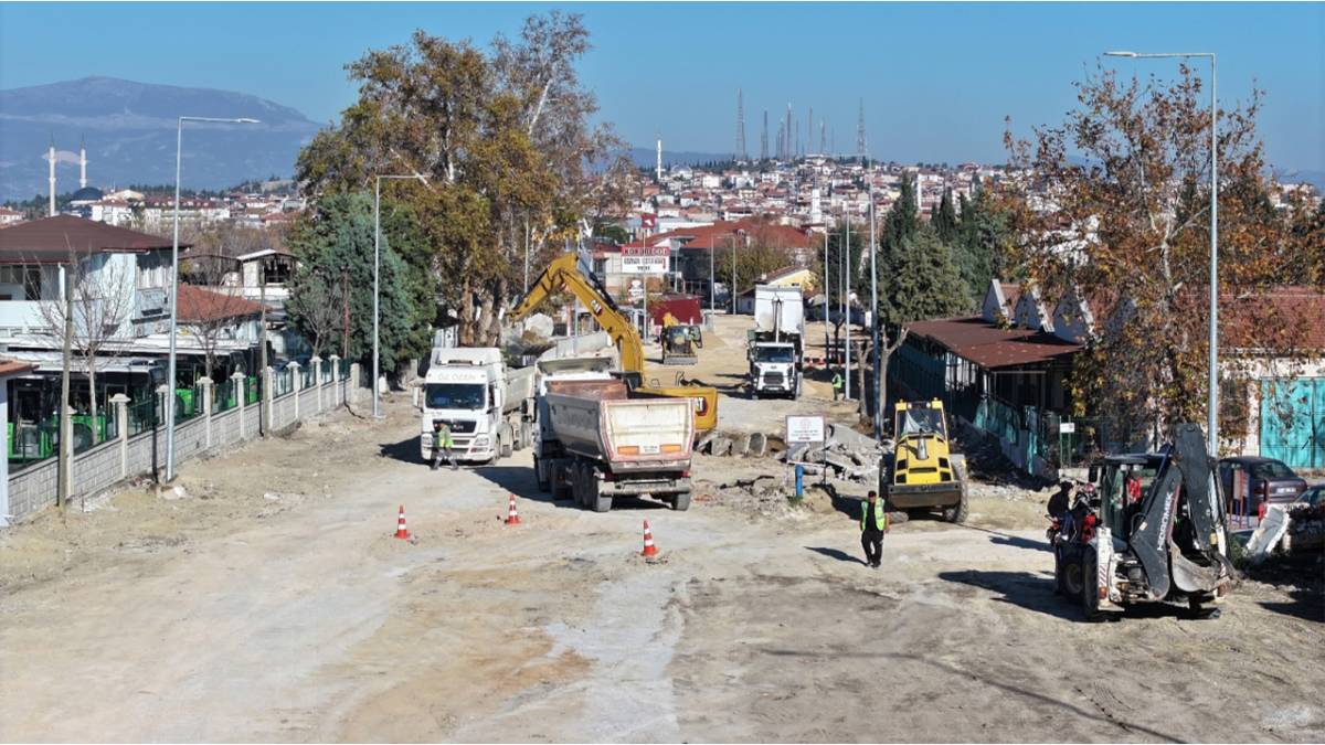 Çal Caddesi yenileniyor