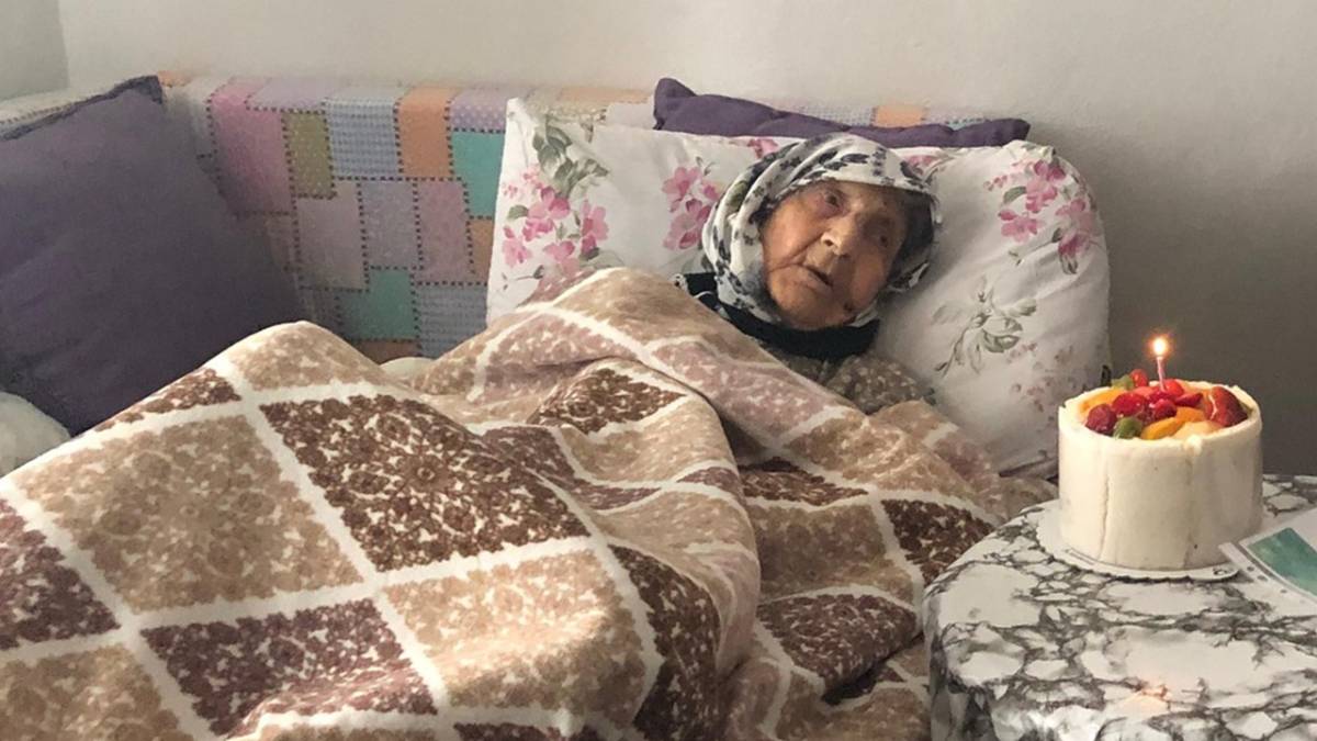 Denizli’nin asırlık çınarı 107 yaşında hayatını kaybetti