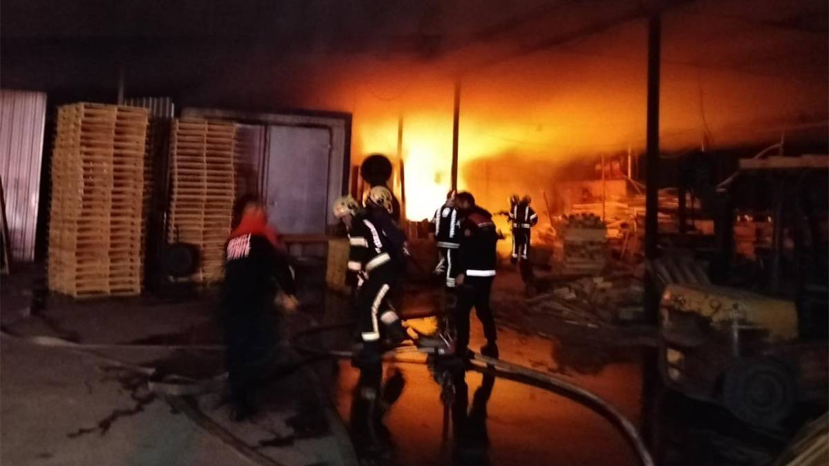 Acıpayam’da yangın paniği