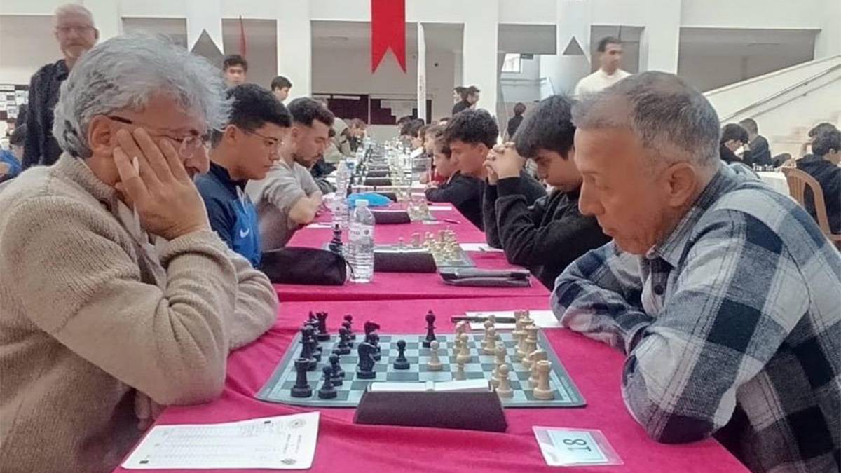 BULDAN’DA TRİPOLİS ELO TURNUVASI HEYECANI