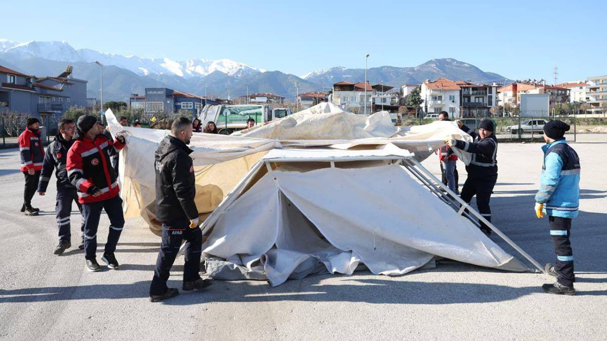 MERKEZEFENDİ PERSONELİNE AFET FARKINDALIK EĞİTİMİ