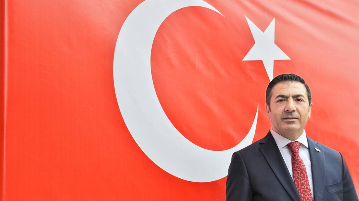 BAŞKAN ERDOĞAN’DAN BAYRAĞA YÖNELİK SALDIRILARA SERT TEPKİ