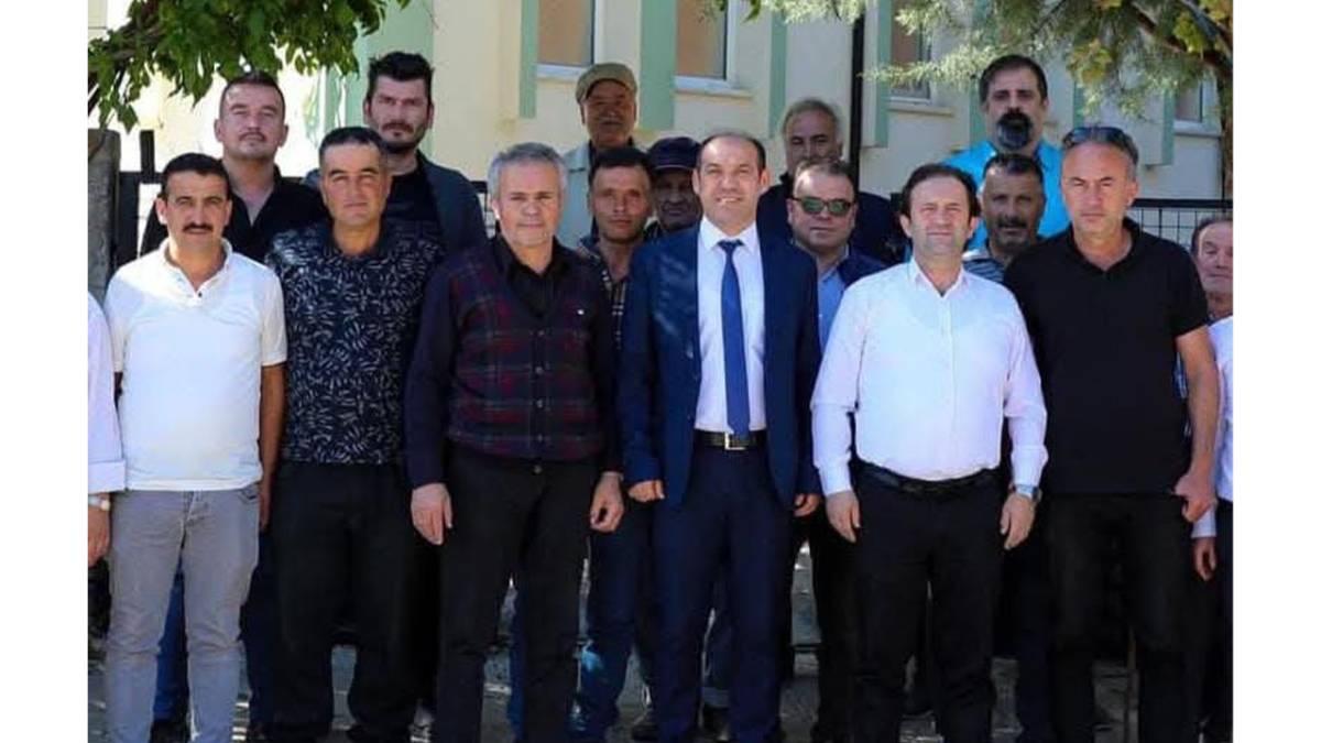 MEVLÜTLER MAHALLESİ’NDE YOL SEVİNCİ