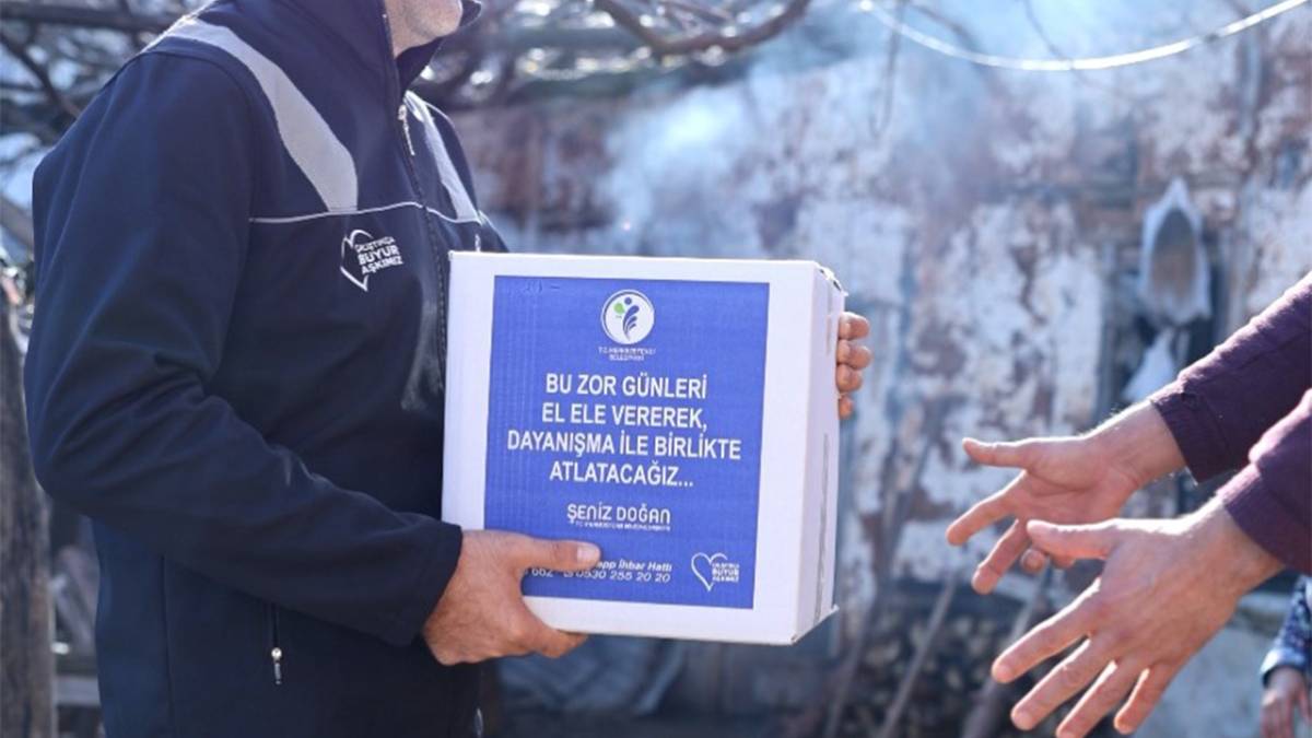 Merkezefendi Belediyesi'nden Ramazan Kolisi Desteği