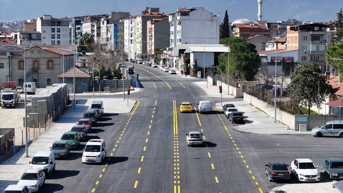 Çal Caddesi ulaşıma açıldı