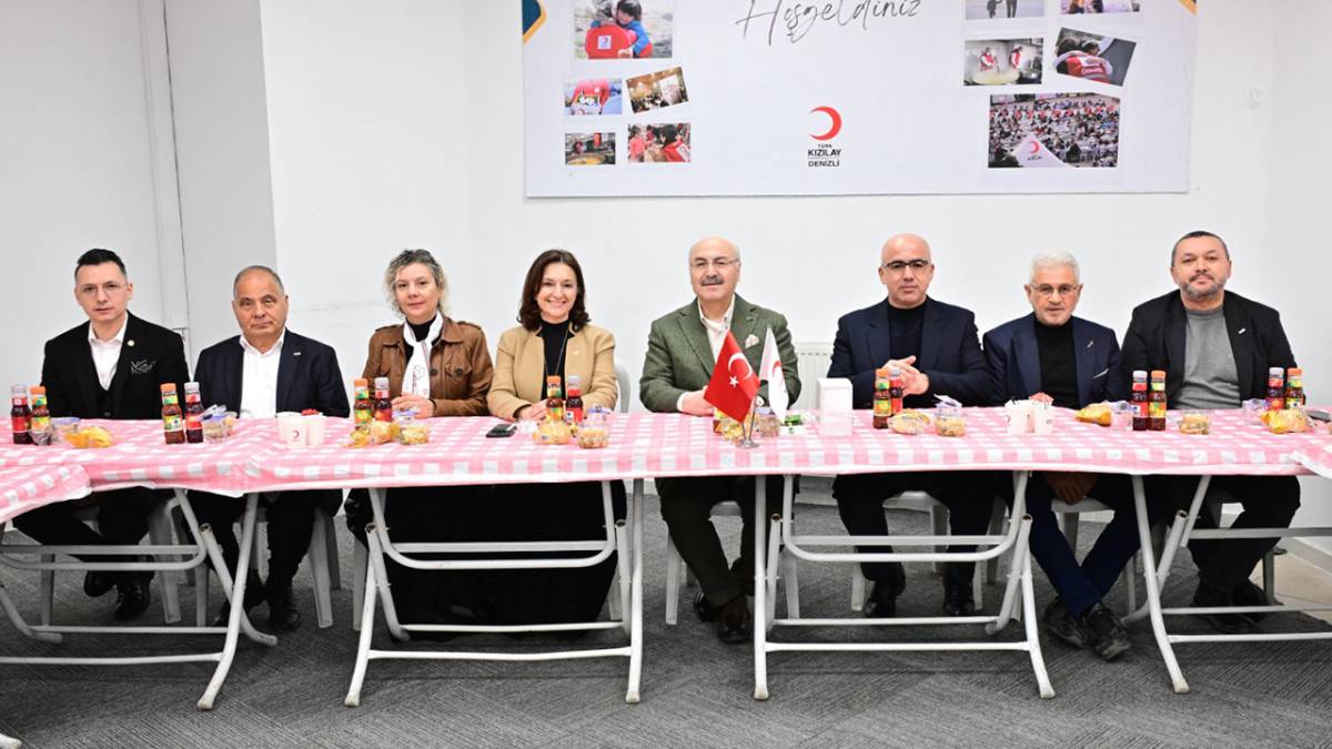 DENİZLİ’DE DÜNYA YETİMLER GÜNÜNDE ANLAMLI BULUŞMA