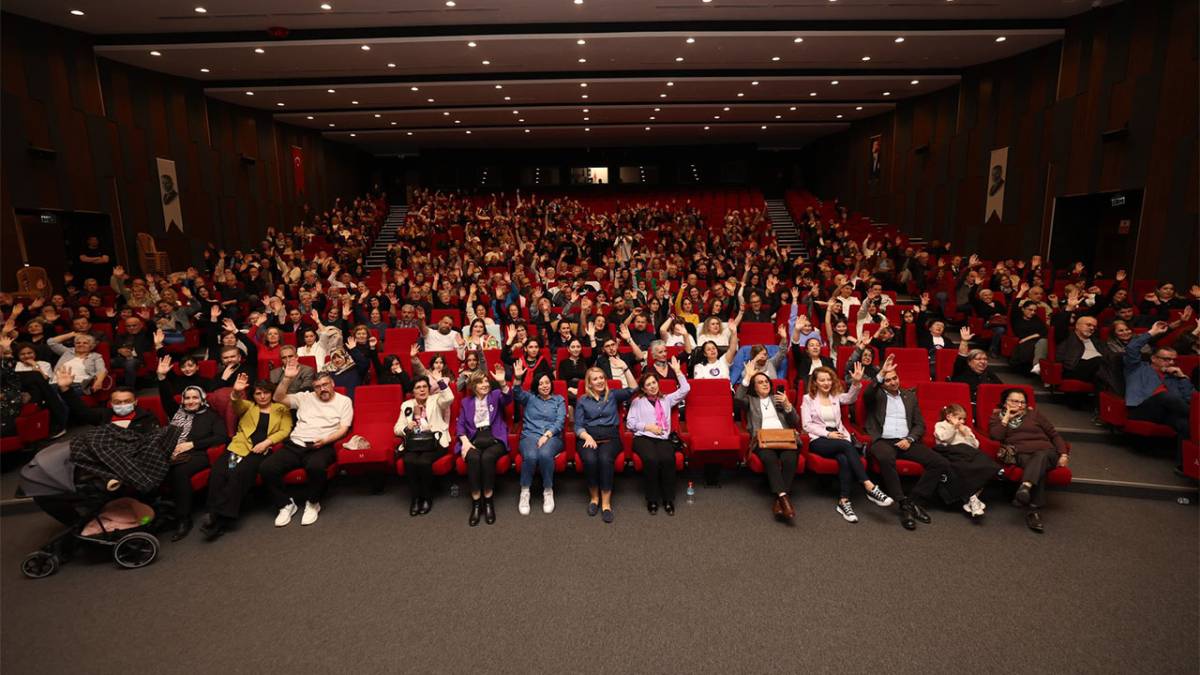 Merkezefendi Kadınların Gücüyle Aydınlandı