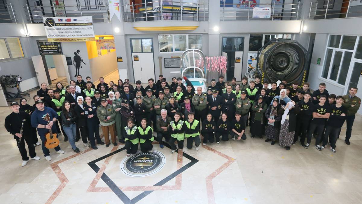 PAMUKKALE’NİN ÇINARLARI GÖKYÜZÜYLE BULUŞTU