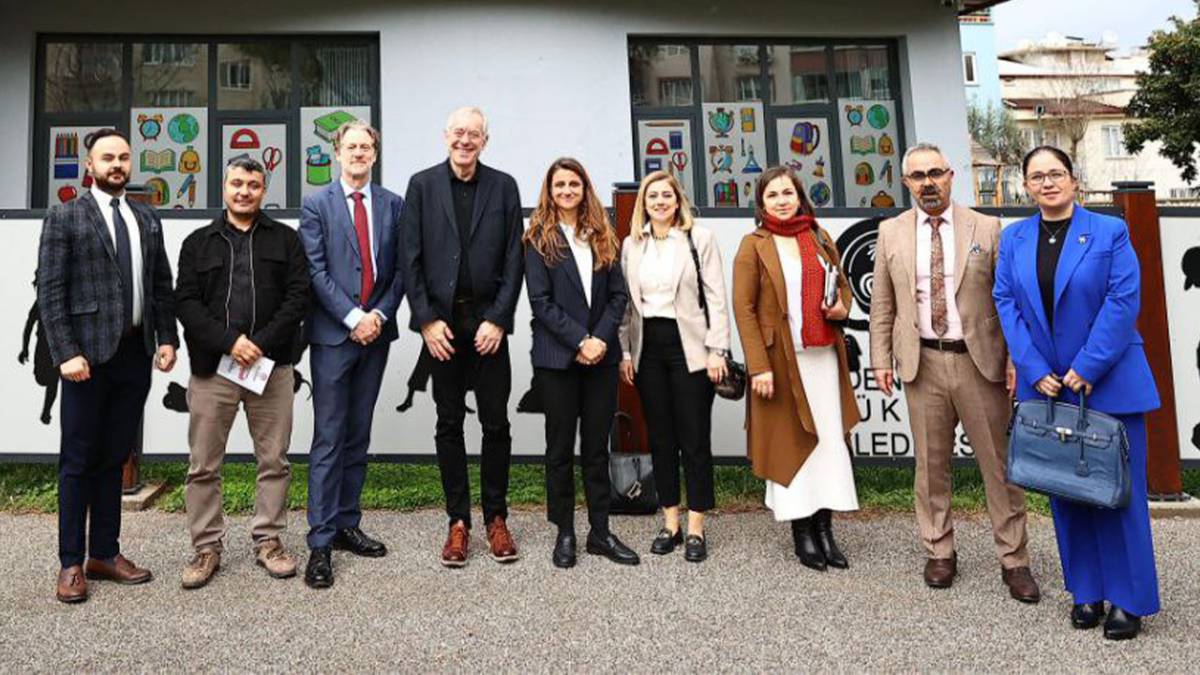 Denizli Demokrasi Yolunda Devler Ligi Finalinde