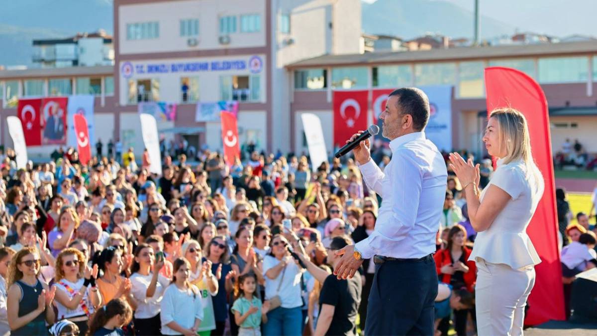 Denizli’de kadınların mutluluğu dansla taçlandı