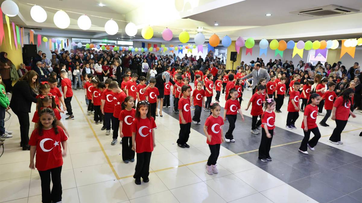 Honaz’da 23 Nisan Coşkusu: Hem Bayram Hem Duygu Dolu Anma