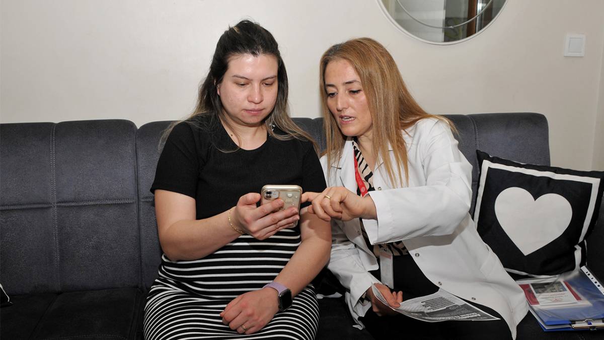 Denizli'de Anne Adaylarına Müjde Her Gebeye Bir Ebe