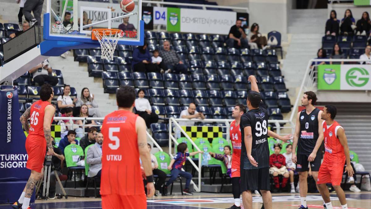 Parkede Eğitim İçin Dostluk Rüzgarı Esti