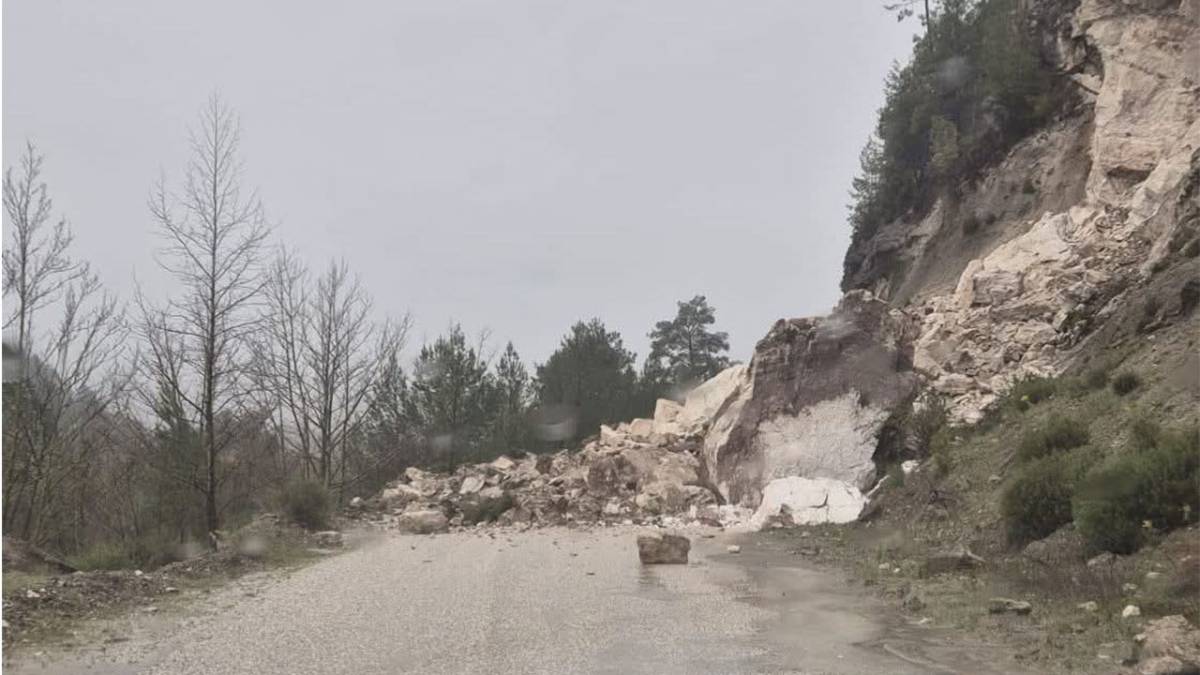 Acıpayam Dalaman yolu kapandı