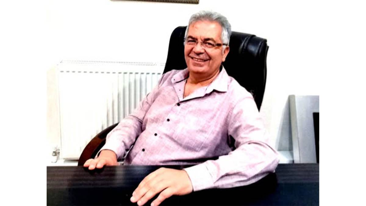 Ahmet Ahmetoğlu Hayatını Kaybetti