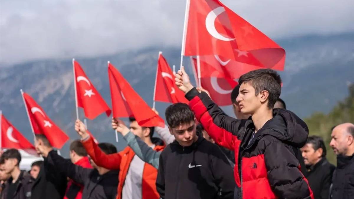 Ocak Başkanı Solak, 23 Nisan mesajında çocuklara seslendi