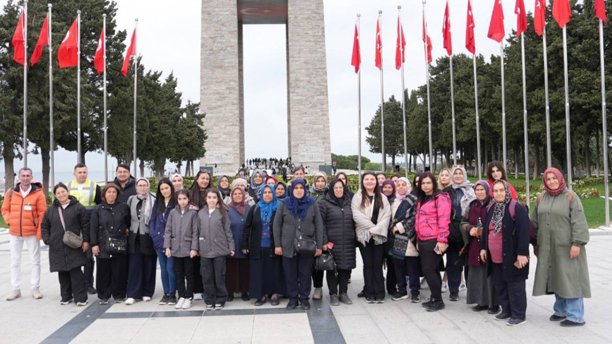 Büyükşehir’den Çallı kadınlara Çanakkale yolculuğu
