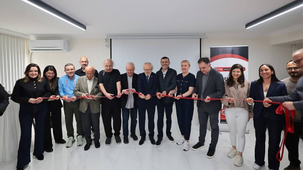 Denizli Dişhekimleri Odası Yeni Binasını Açtı