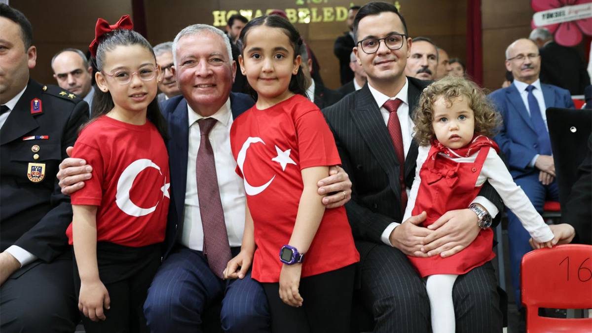 Honaz’da 23 Nisan Coşkusu: Hem Bayram Hem Duygu Dolu Anma