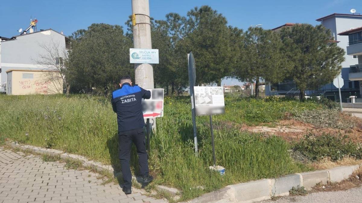 Büyükşehir’den Kaçak Tabela Operasyonu Başladı