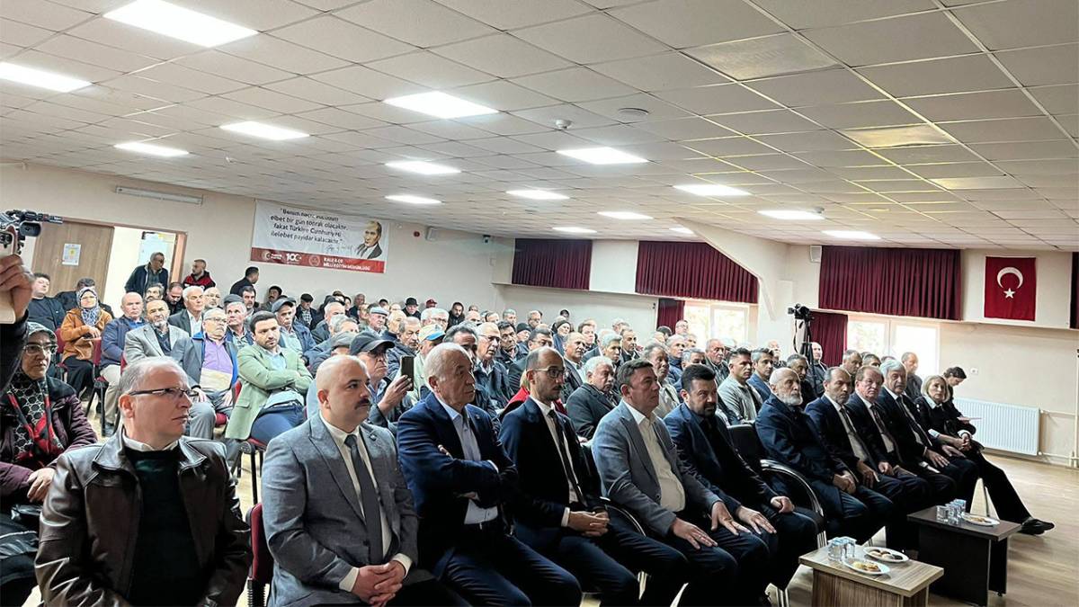 Kale’de Panelde Davet Çatlağı